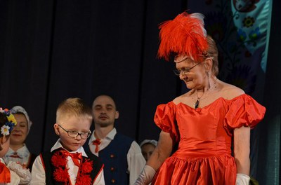Наталья Шикер с внуком