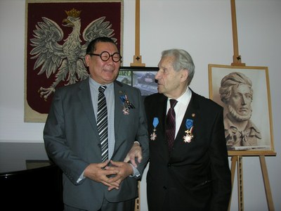 Два петербургских скульптора награждены польскими орденами